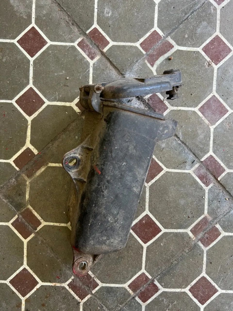 Caixa Ferramentas - XLX 250 - Original Honda