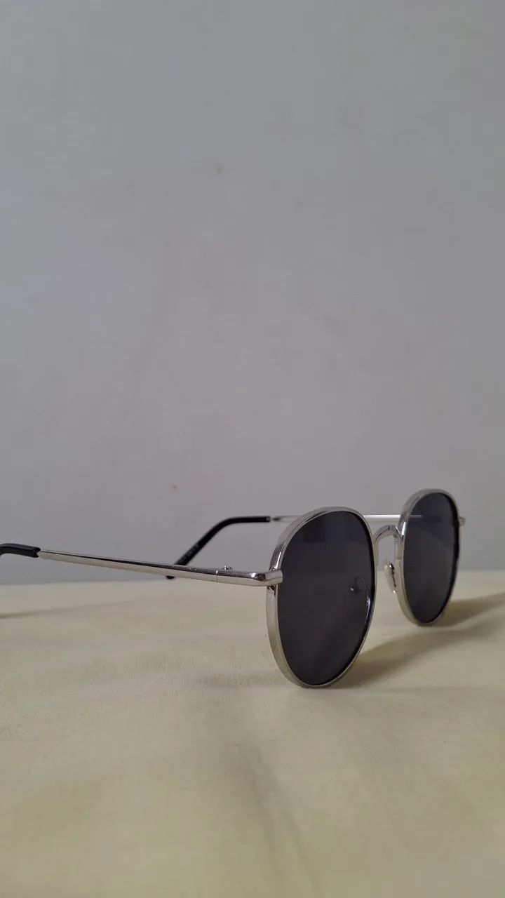 Oculos moderno unisex armação prata - Foto 3
