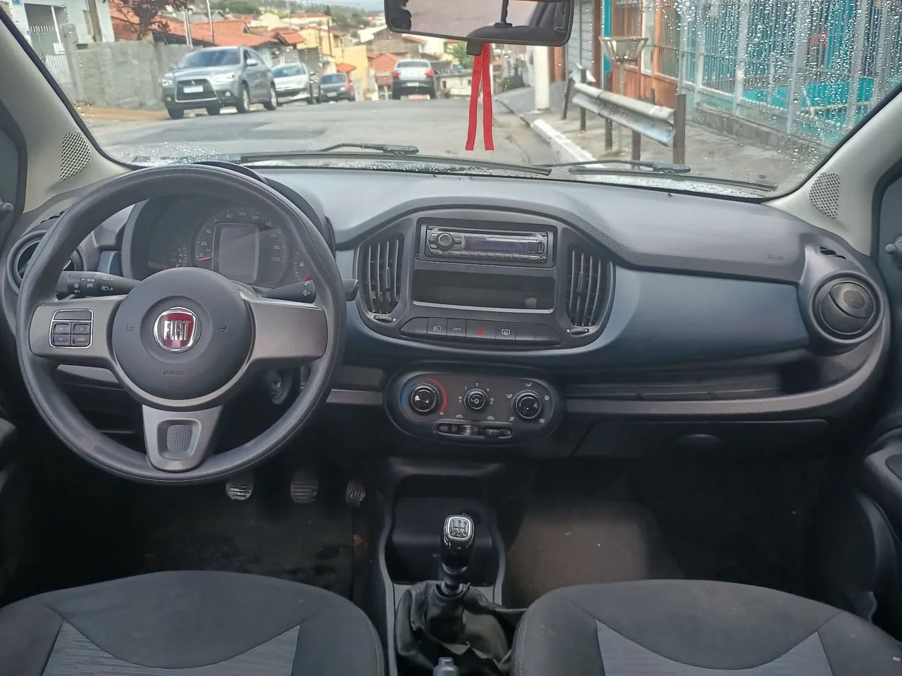 Fiat Uno Attractive 1.0 Flex 6V 5P 2017 - Foto 5