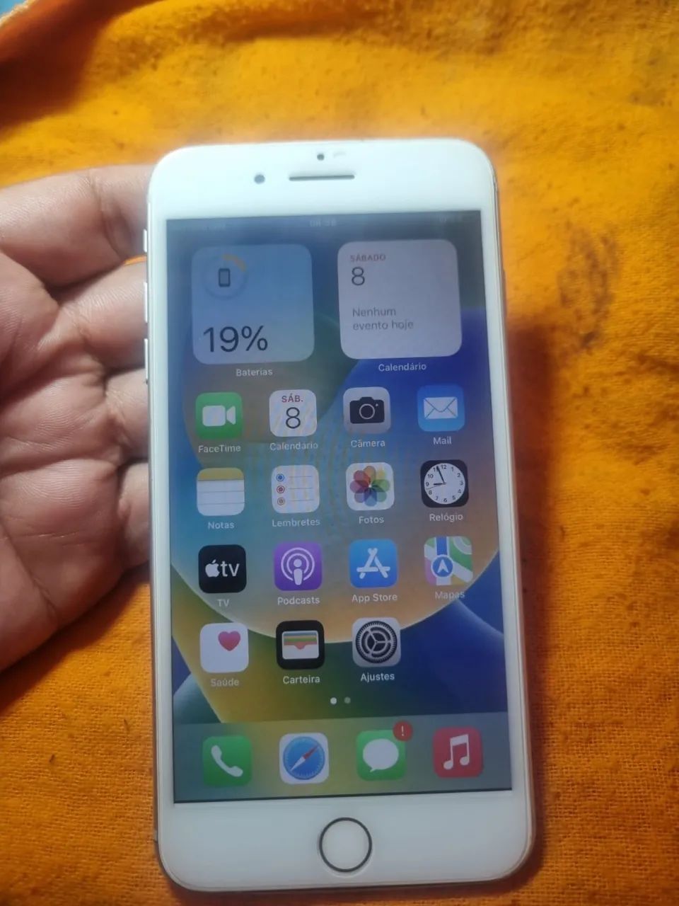Vendo iPhone 8 Plus 550 reais  - Foto 2