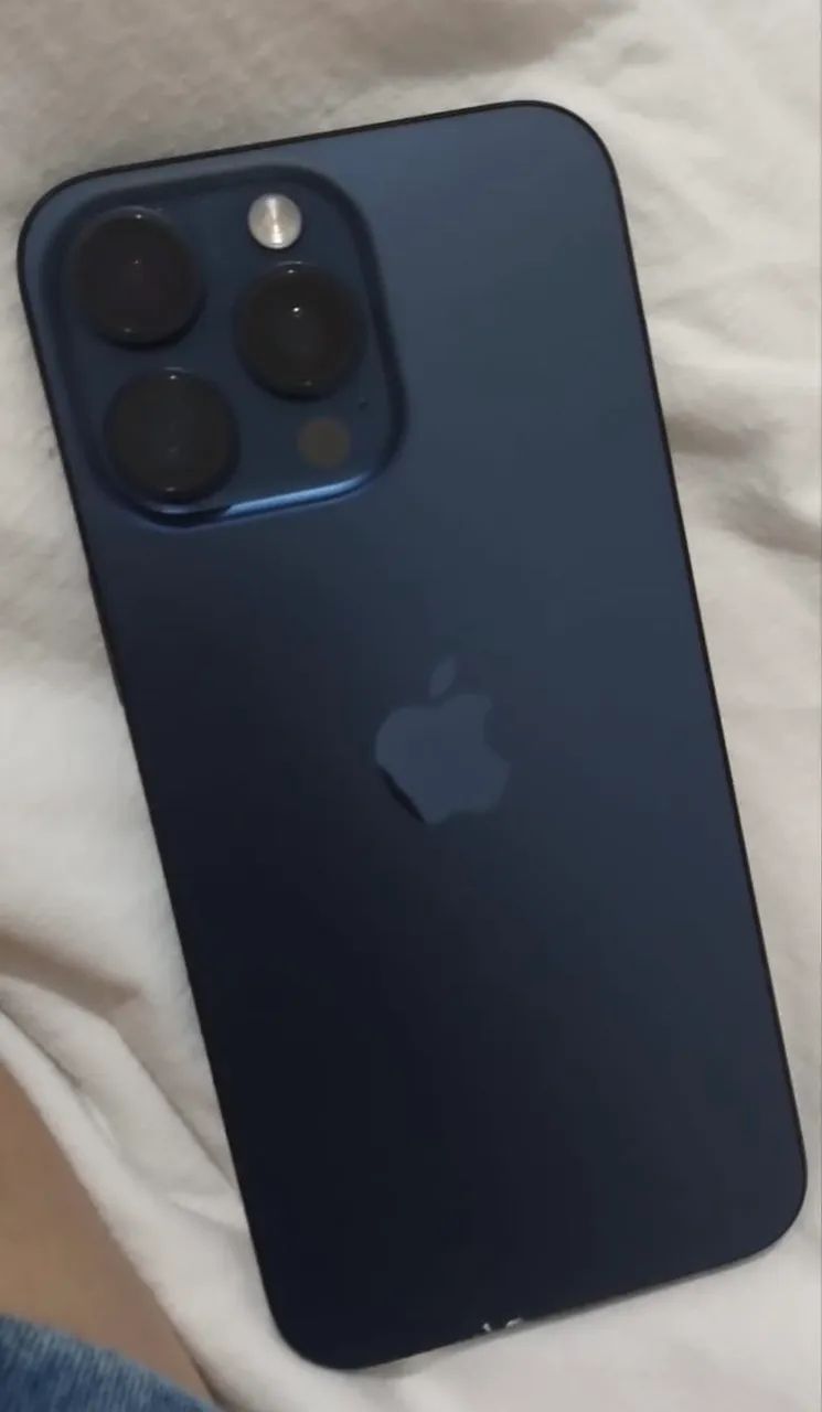 Iphone 15 pro Max 256 - Foto 2