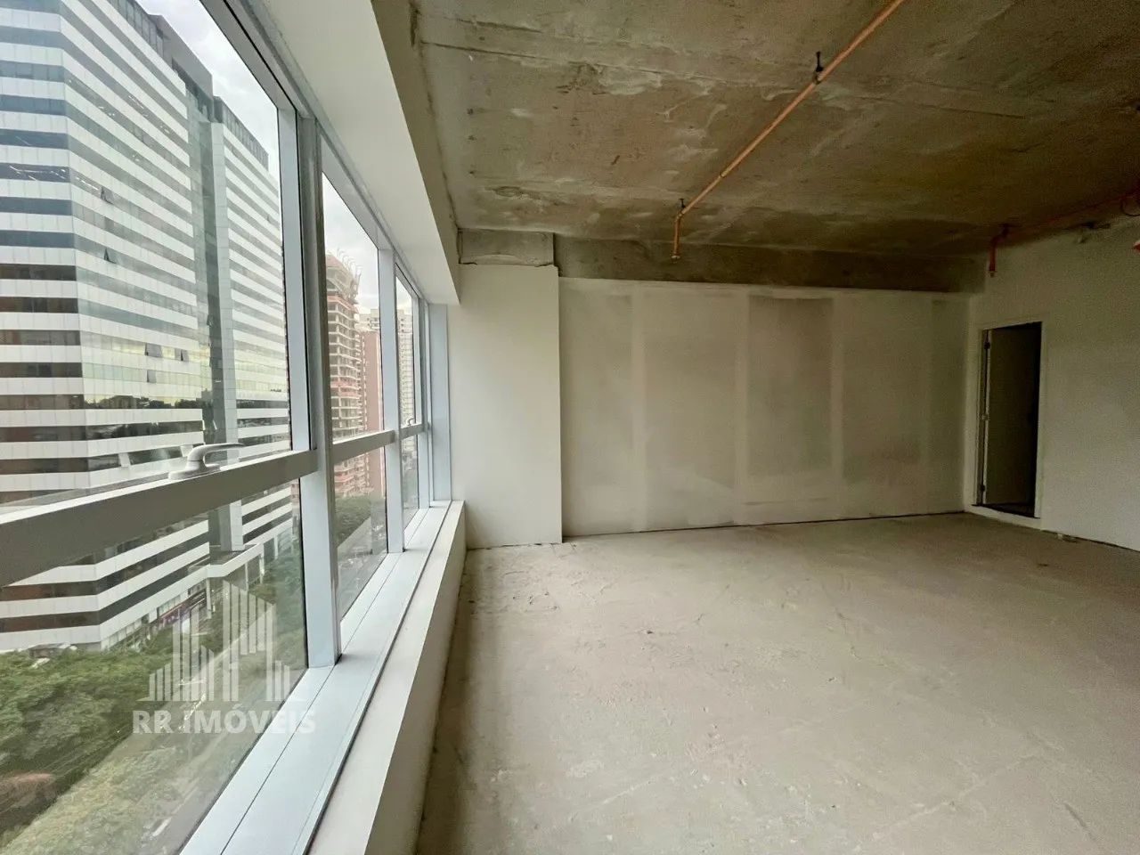 RR8003 Sala Comercial 50m² EDIFÍCIO TREND TOWER - OPORTUNIDADE - 1 Vaga de Garagem - Barue - Foto 2