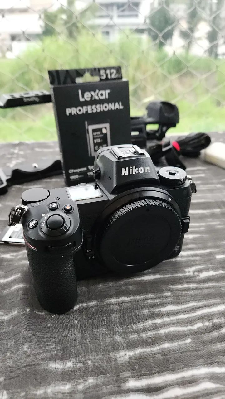 NIKON Z7 - COMPLETA - Foto 2