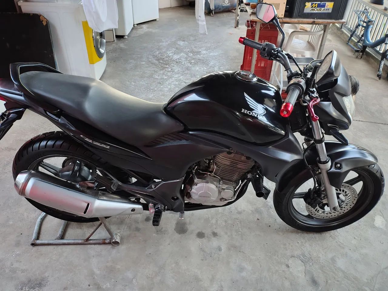 VENDO CB 300 ANO 2011 ZERADA - Foto 5