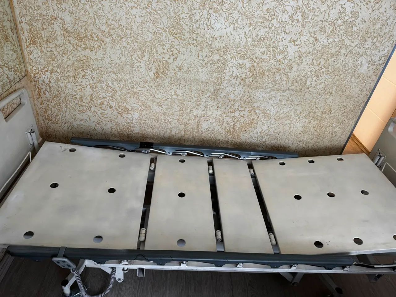 Cama hospitalar automática - Foto 4