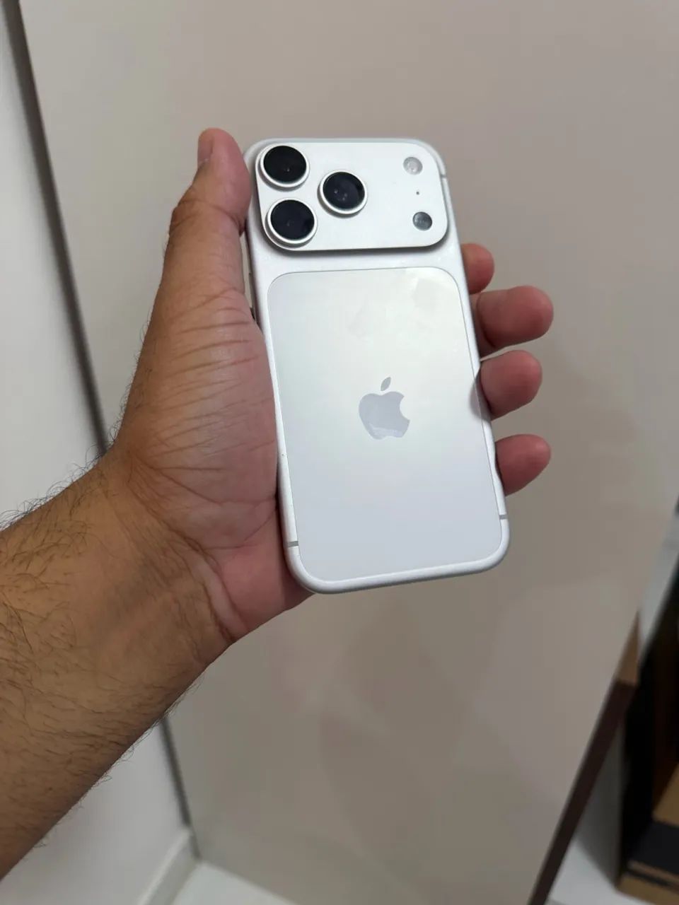 iPhone 16 pro 