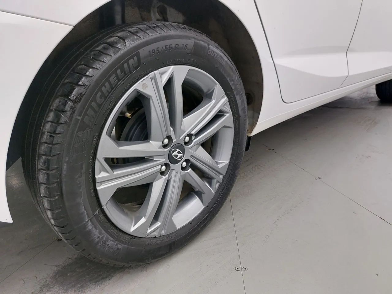 Hyundai HB20S Comfort Plus 1.0 TB Flex 12V Aut, foto 13 de 18