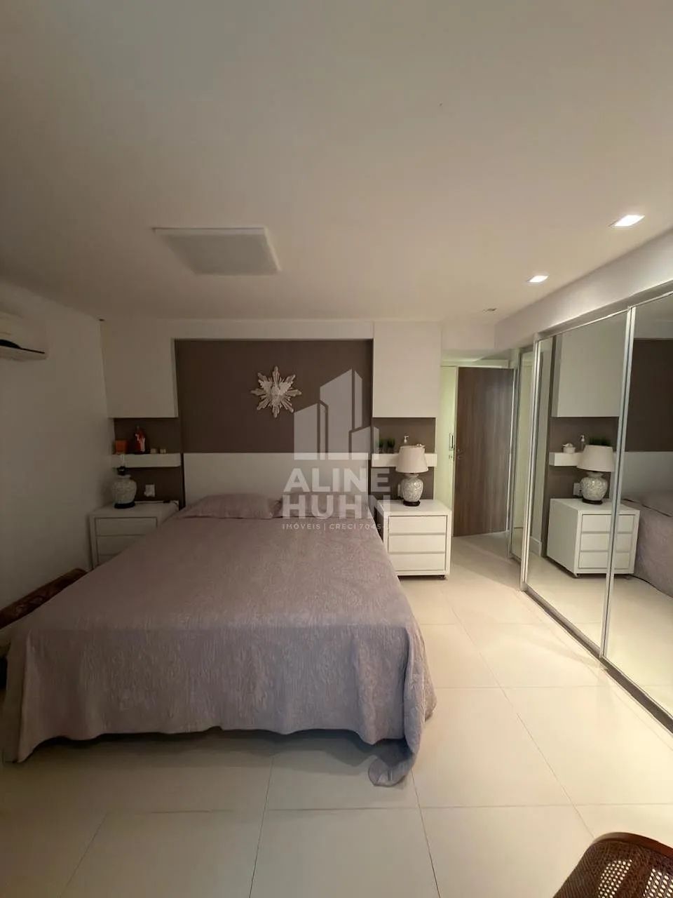 Quadra mar com 5 suítes e churrasqueira! - Foto 5