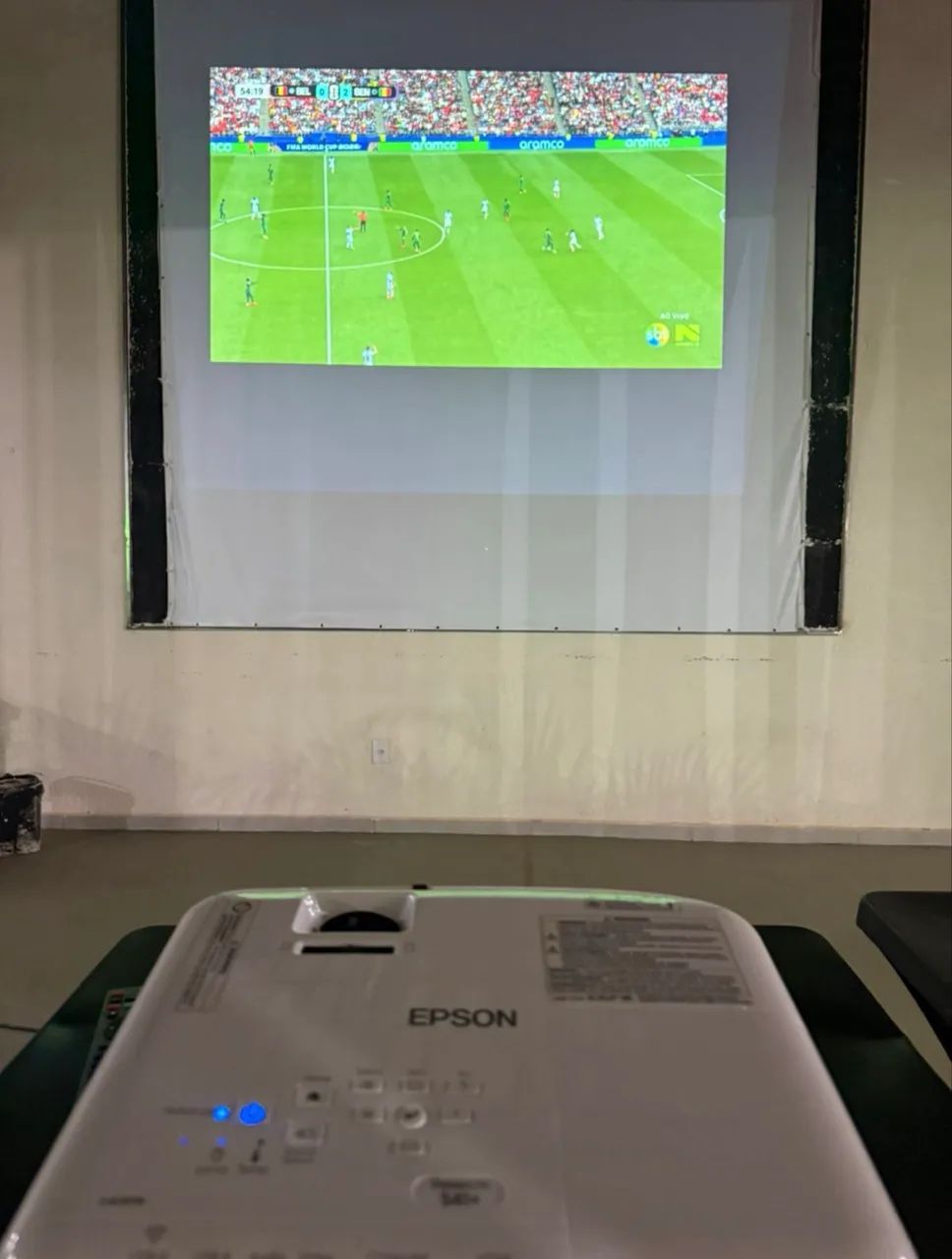 Projetor e tela 