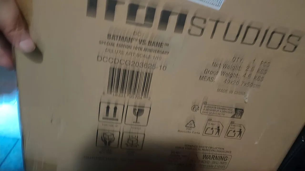 Iron Studios Batman vs bane estátua-Slideshow-transformers - Foto 3