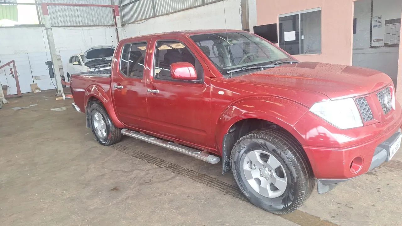 Nissan Frontier Frontier XE CD 4x4 2.5 TB Diesel 2013