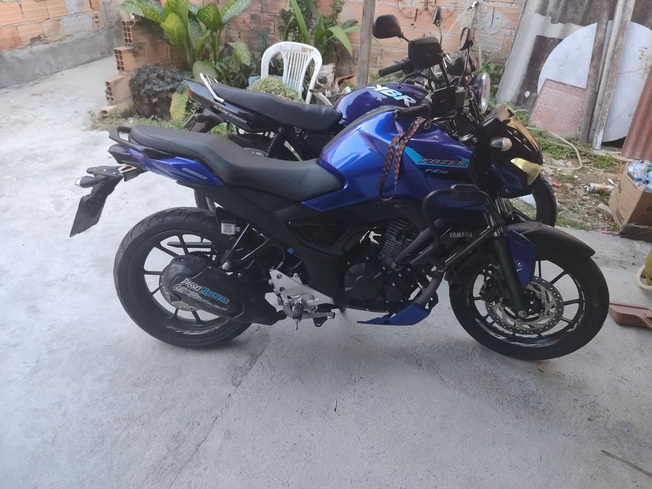 Moto abaixo da tabela  - Foto 3