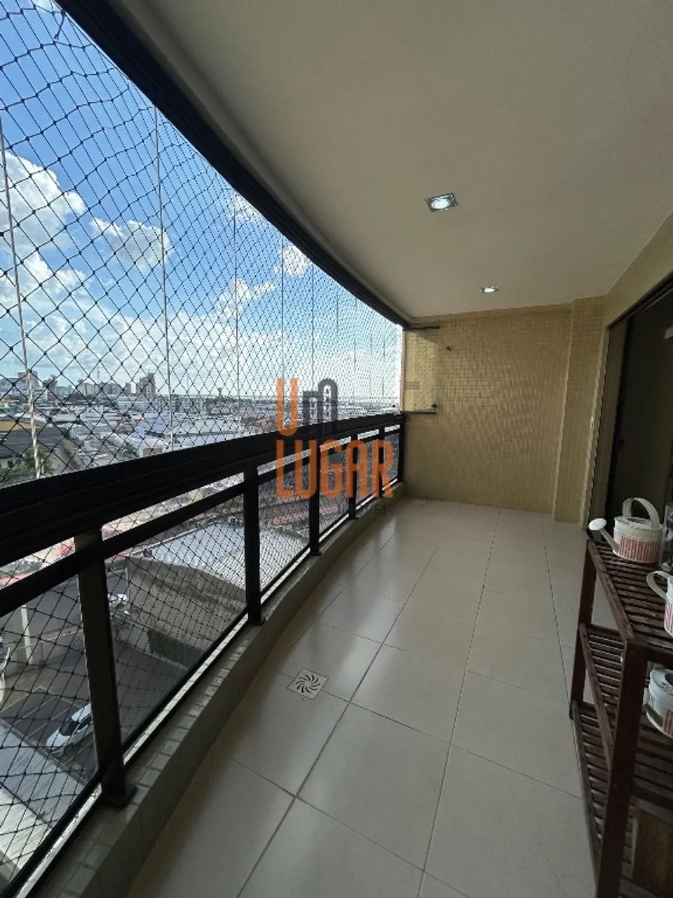 Um Lugar Imóveis Vende / Aluga Apartamento com 3 Suítes no Edifício Village Moon, Umarizal - Foto 2