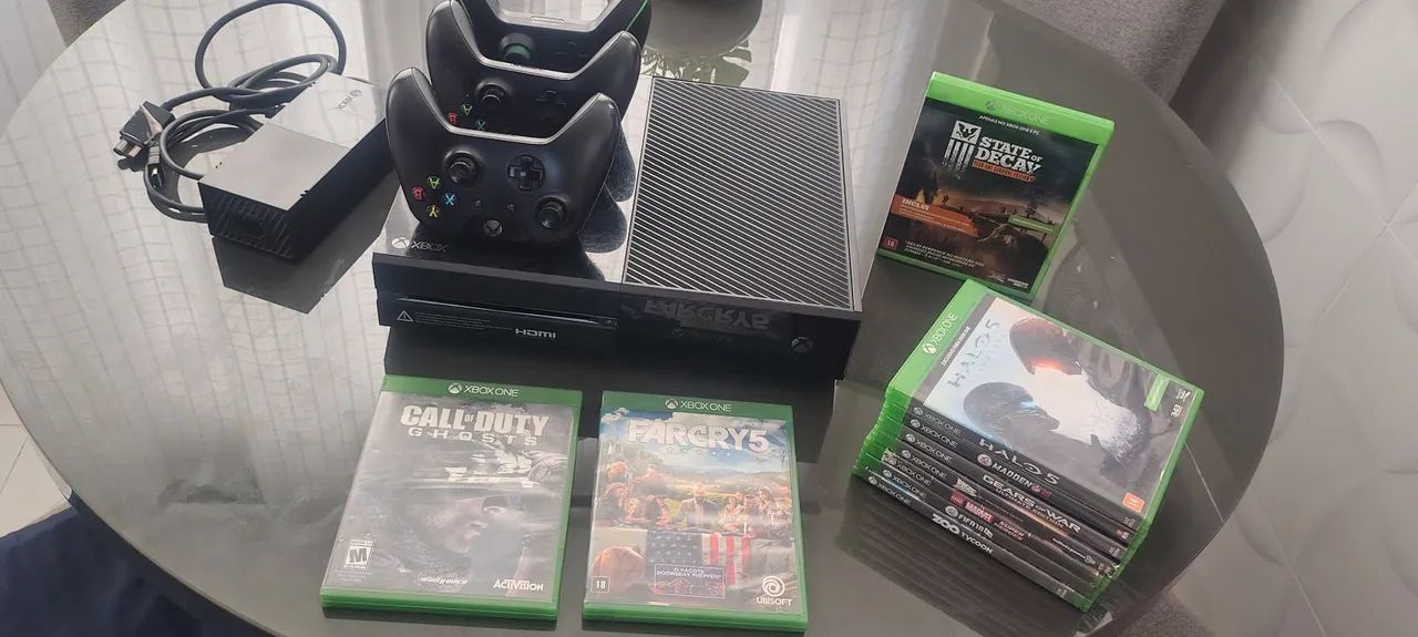 XBOX ONE COM VÁRIOS JOGOS - Foto 2