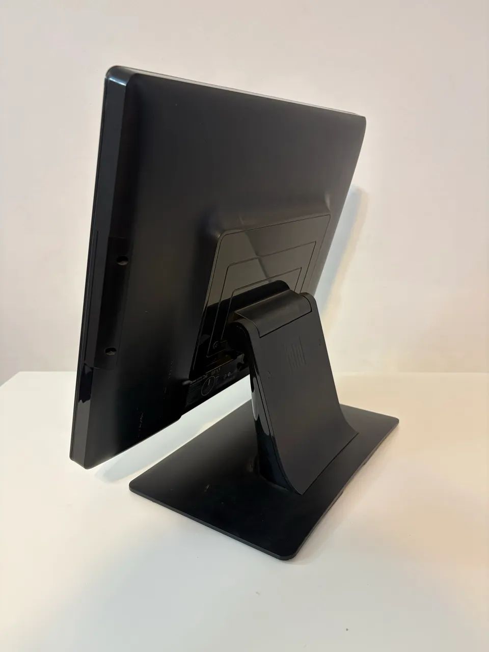 Monitor Touch Screen Elo ET1717L 17" Profissional - Foto 3