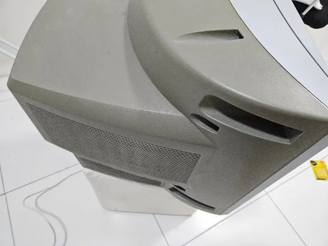 TV de tubo retrô 20 polegadas com conversor digital e controle remoto - Foto 2