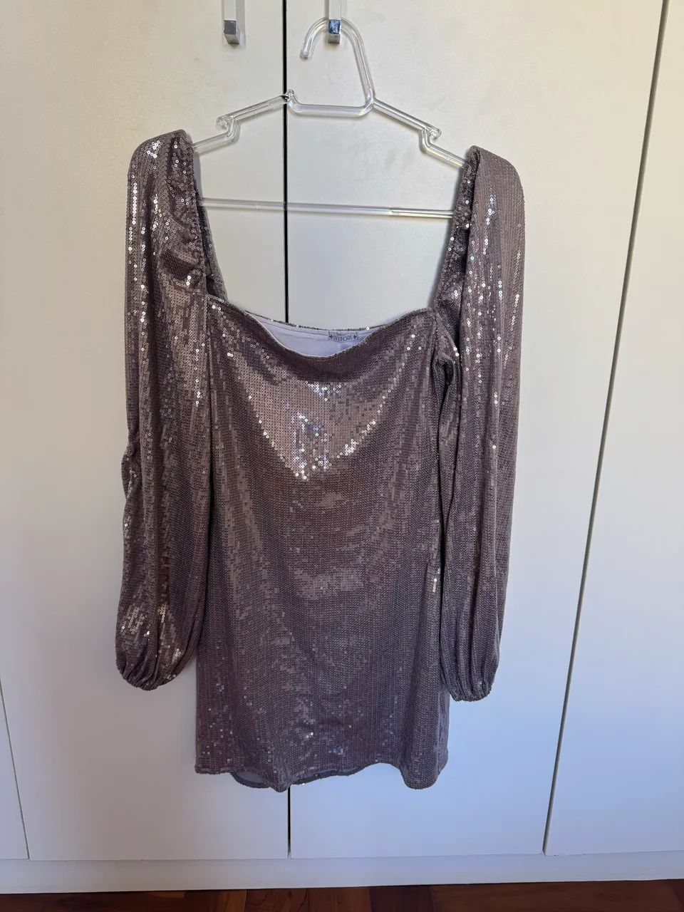 vestido paetê