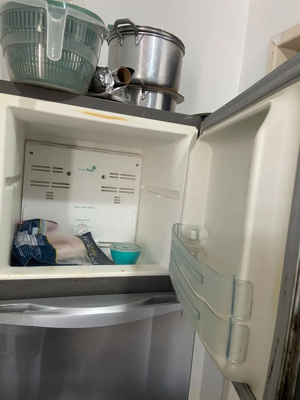 Vendo Geladeira Frost free - Foto 4