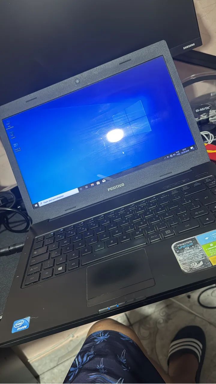 Notebook positivo S2065