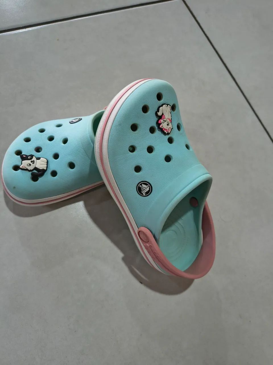 Crocs J3 - 34 - Foto 3