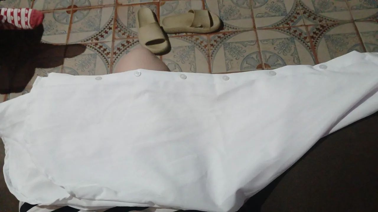 Camisa branca feminina sem uso 