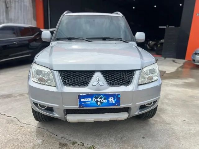 Mitsubishi Pajero 2010