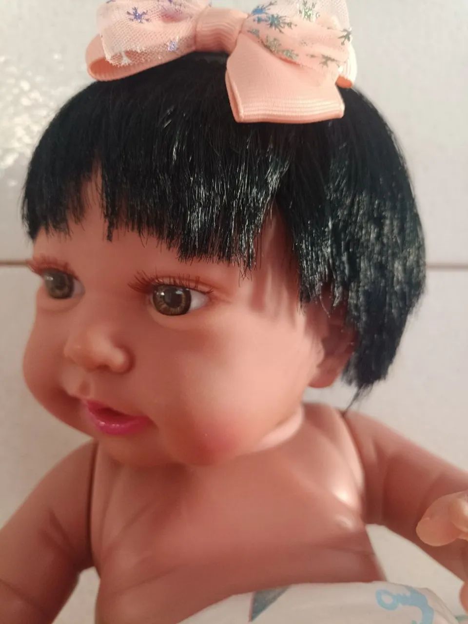 Boneca de vinil com 43 cm - Foto 3