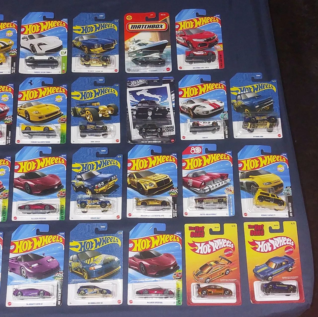 Coleção Hotwheels - Foto 2