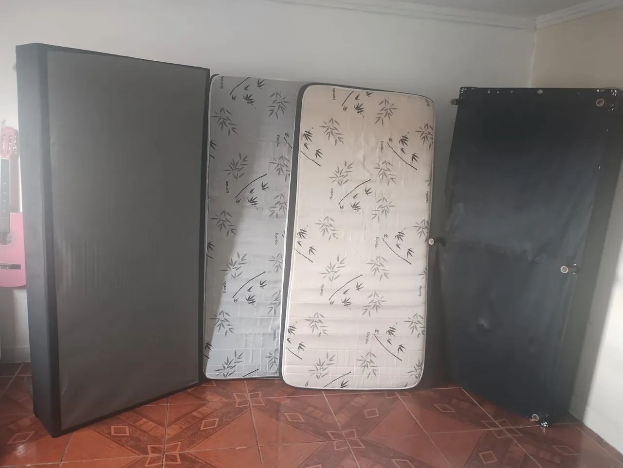 2 Camas box solteiro com 2 colchões  - Foto 4