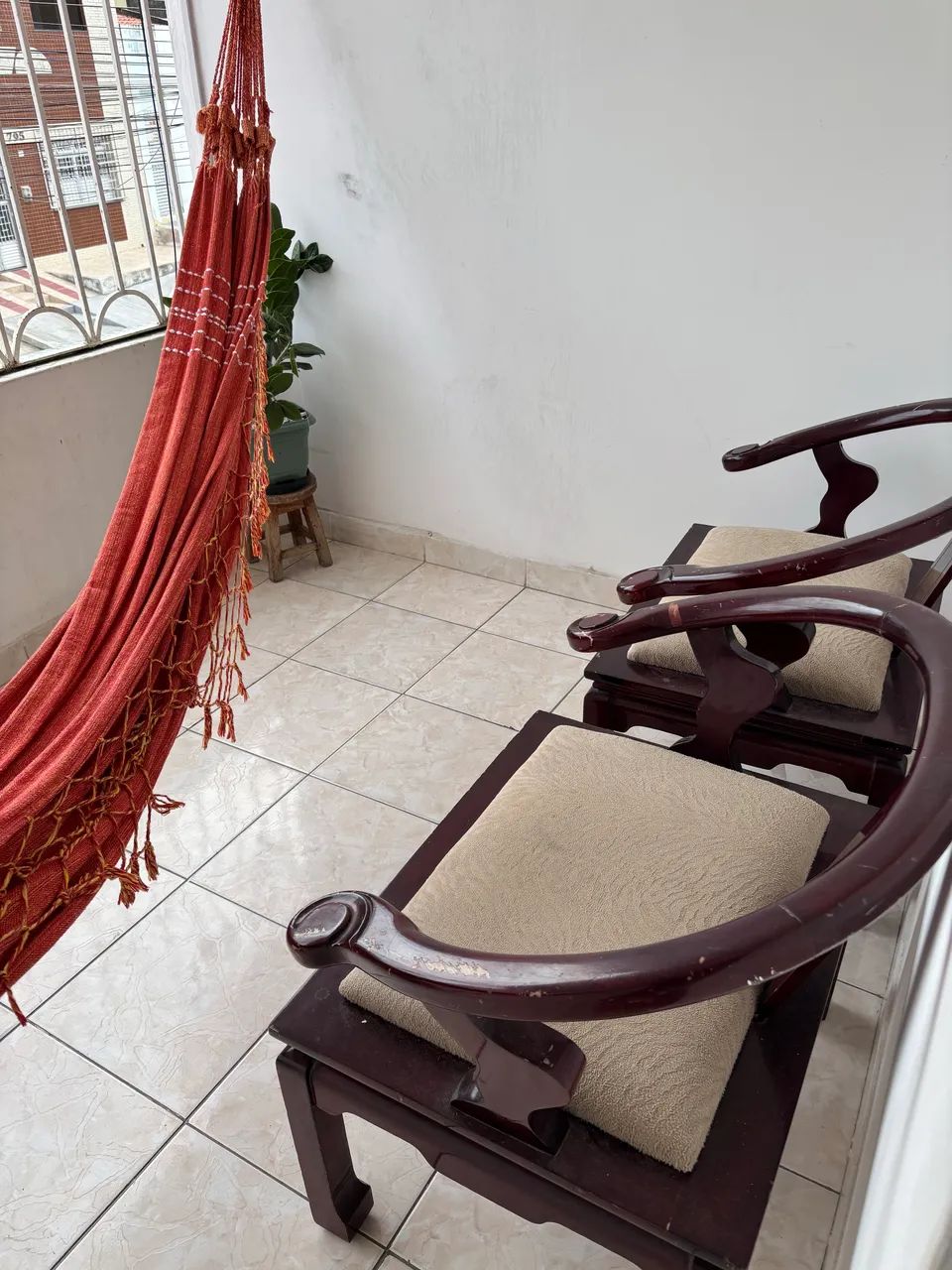 Cadeira/poltrona madeira maciça - Foto 2