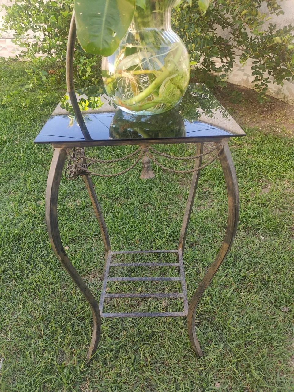 ABAJUR SOFISTICADO C/ VASO DE VIDRO - Foto 4