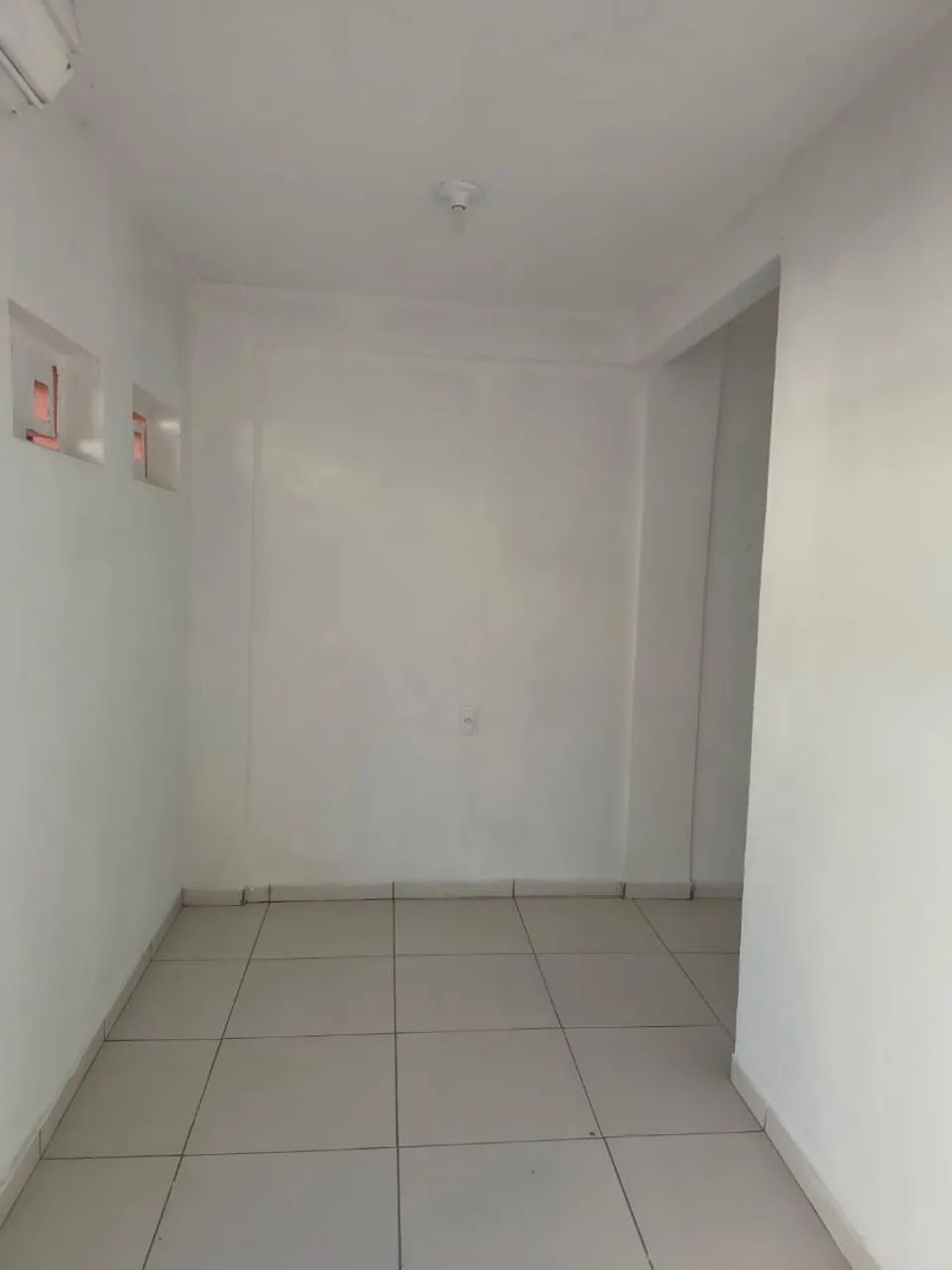 Alugo ponto comercial na Via B do Petromar  - Foto 4