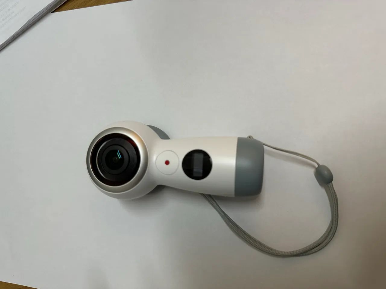 Câmera 360° Samsung Gear 360 Sm-r210 Bluetooth/wifi Branca - Foto 6