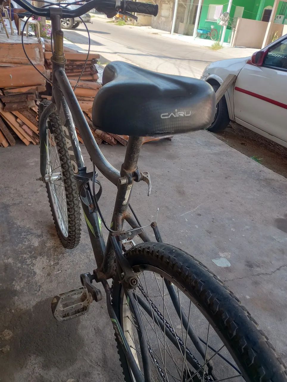 Vendo bicicleta boa para trabalhar e usar - Foto 4