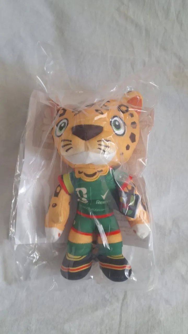 Conjunto Mascote fenomenal Rexona - COPA 2026 - Foto 5