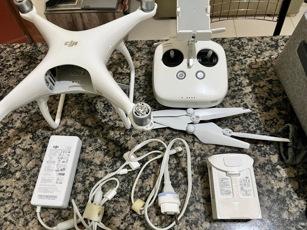 Drone Phanton 4 DJI - Foto 3