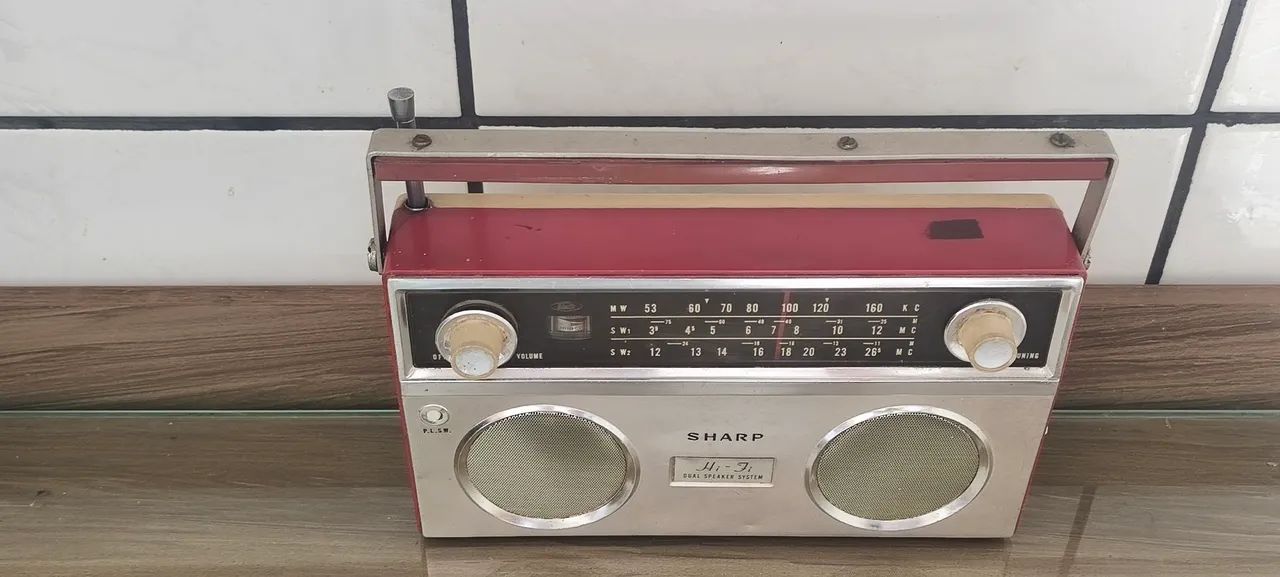  rádio vintage Sharp BY-488  8Transistor  - Foto 2