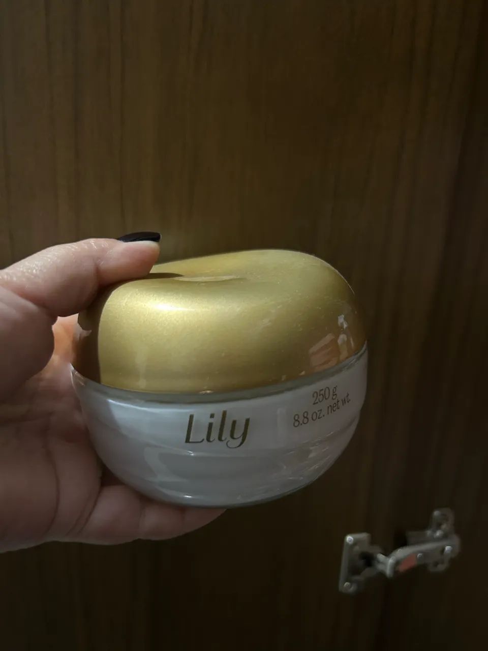Creme Lily e perfume 200$