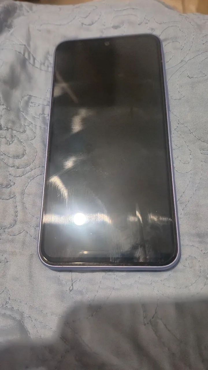 Celular A54 4G - Sem marcas de uso.