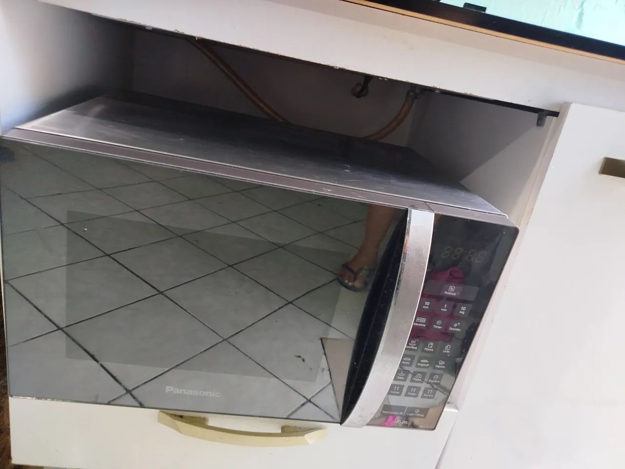 Microondas Panasonic Espelhado 34L  - Foto 2