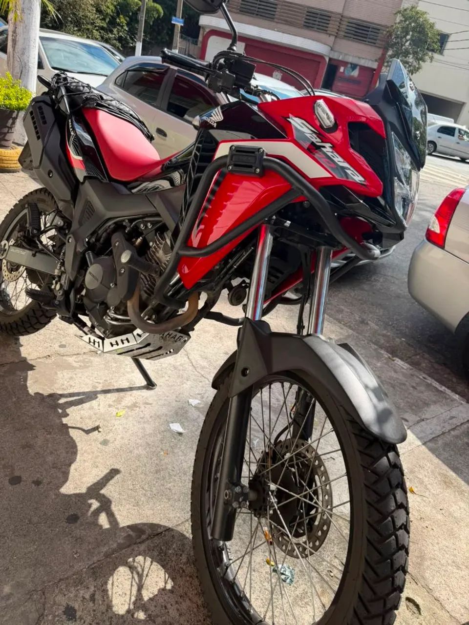 Sahara 300 muito nova 