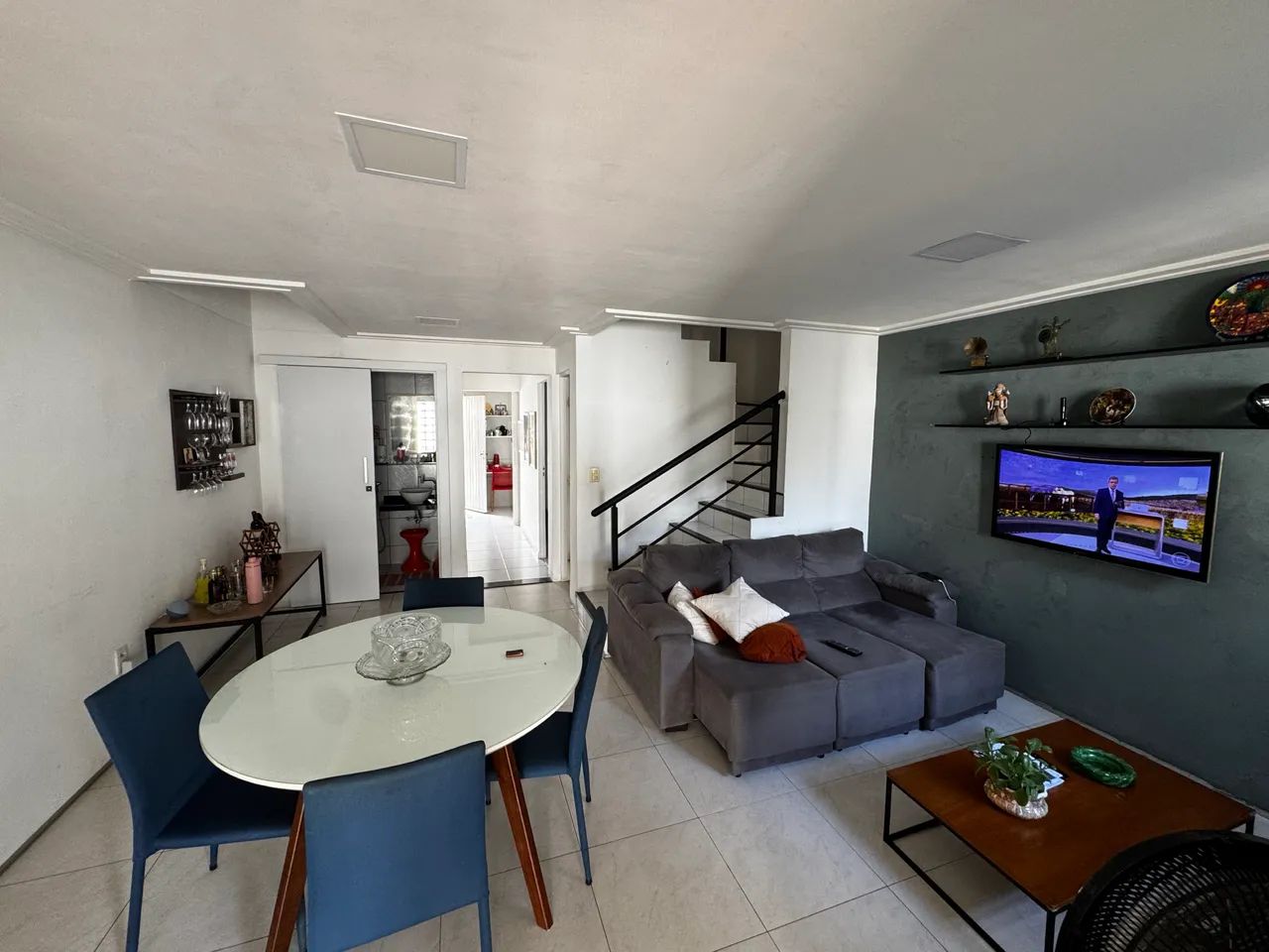 Casa duplex com piscina  - Foto 4
