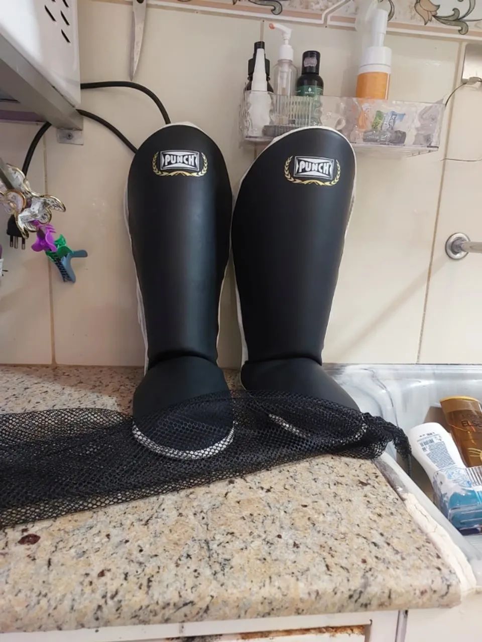 Protetor de Canela Com Pé Muay Thai Punch - Foto 4