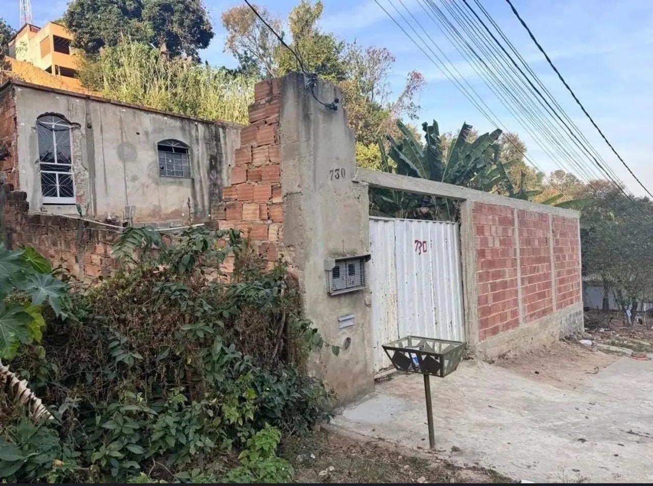 Casa inacabada com laje e piso grosso. - Foto 5