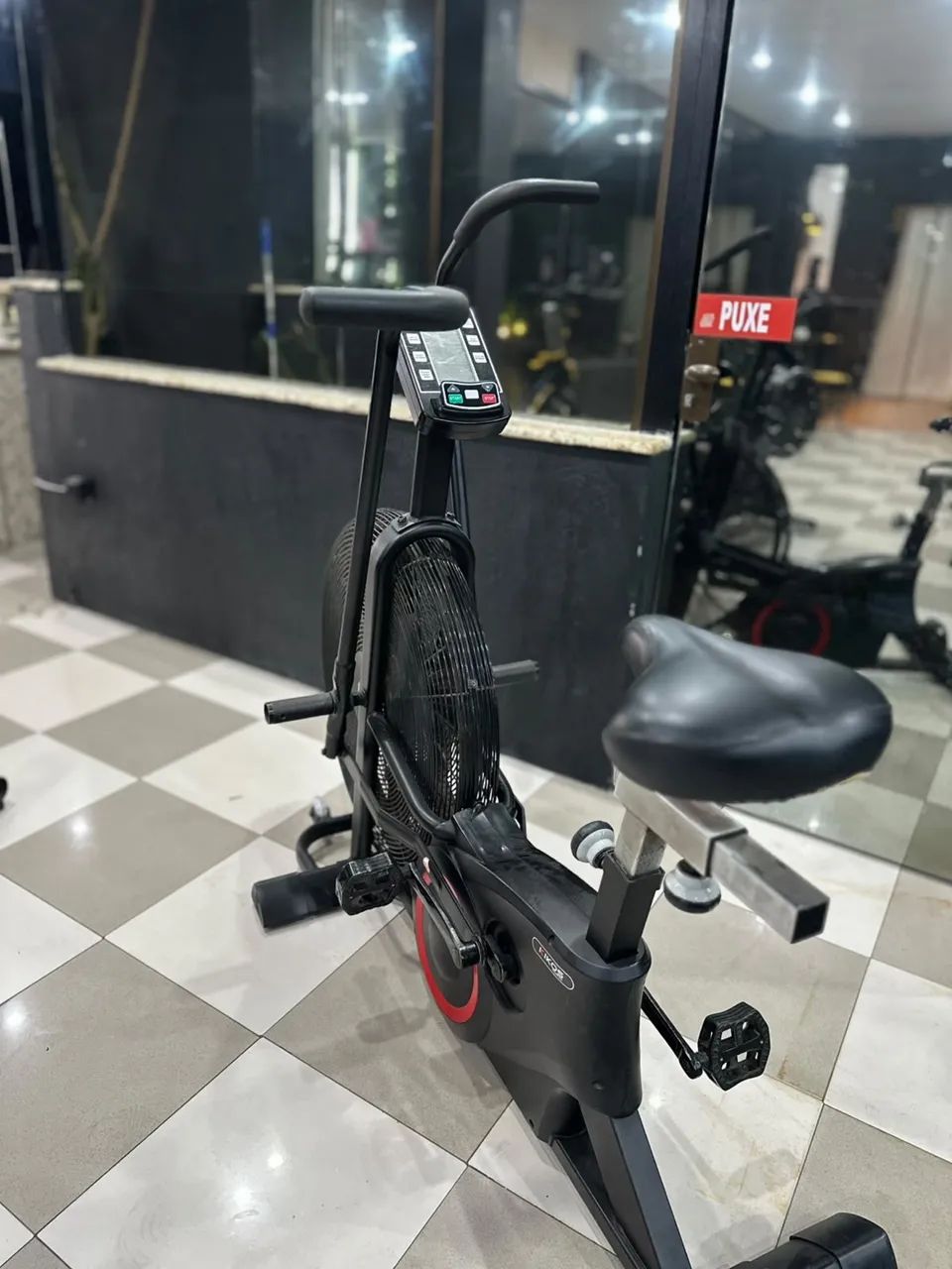BIKE DE ACADEMIA À VENDA! - Foto 2
