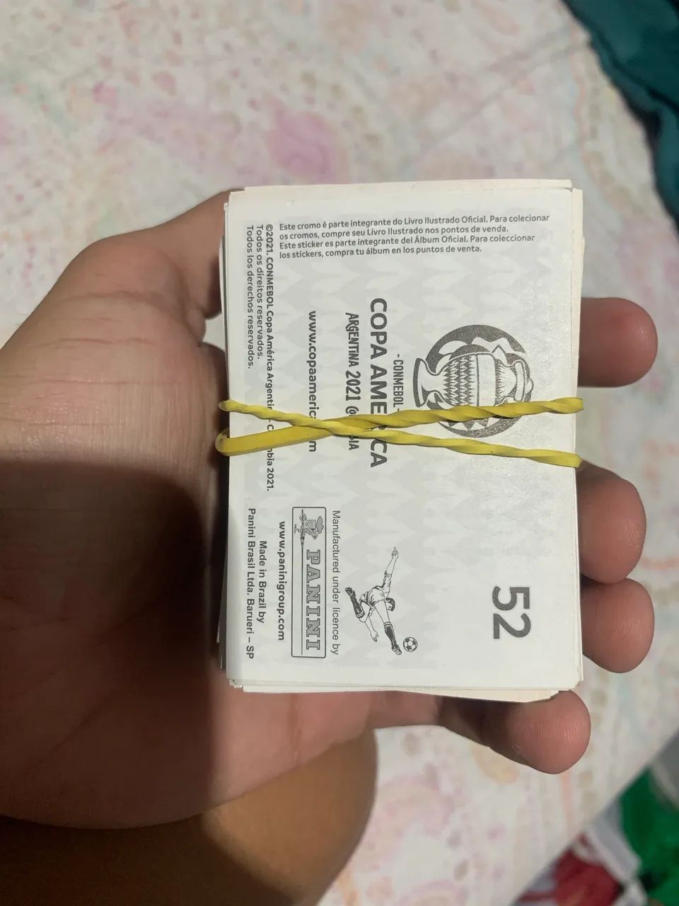 Vendo 210 figurinhas da copa América de 2021  - Foto 2