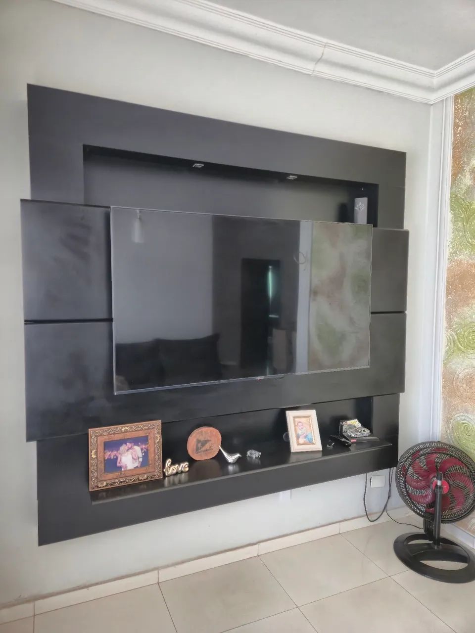 Painel MDF Laqueado TV até 70 polegadas - Foto 2