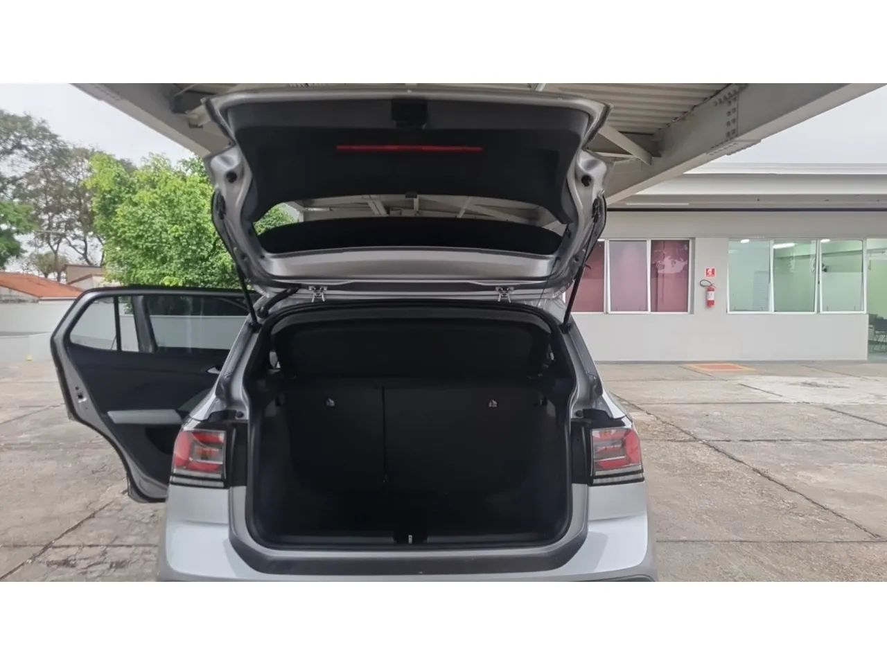 Volkswagen T-Cross Comfortline 1.0 TSI Flex 5P Aut., foto 14 de 18