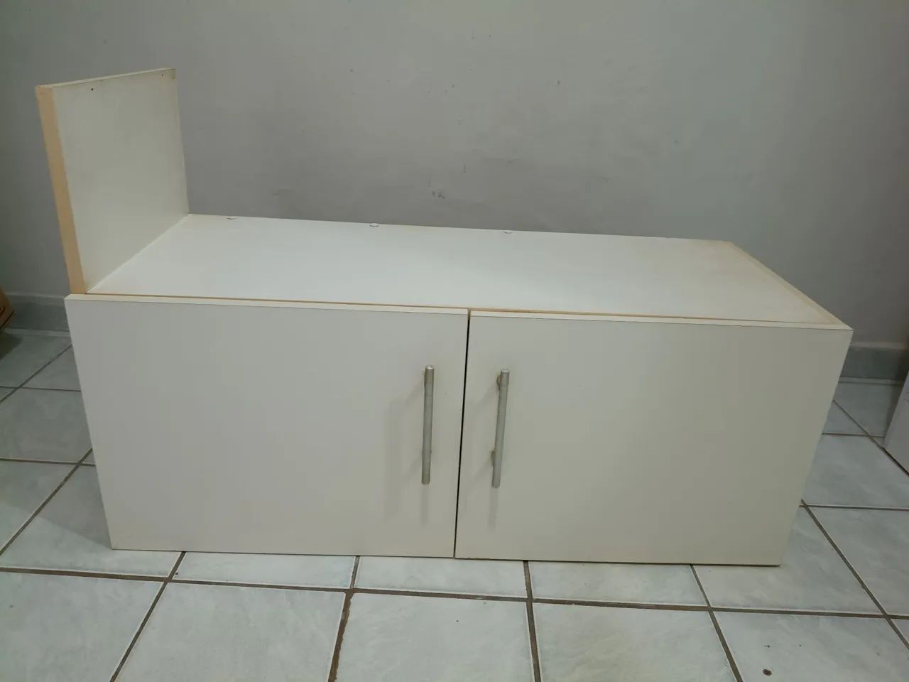 Armário de parede 