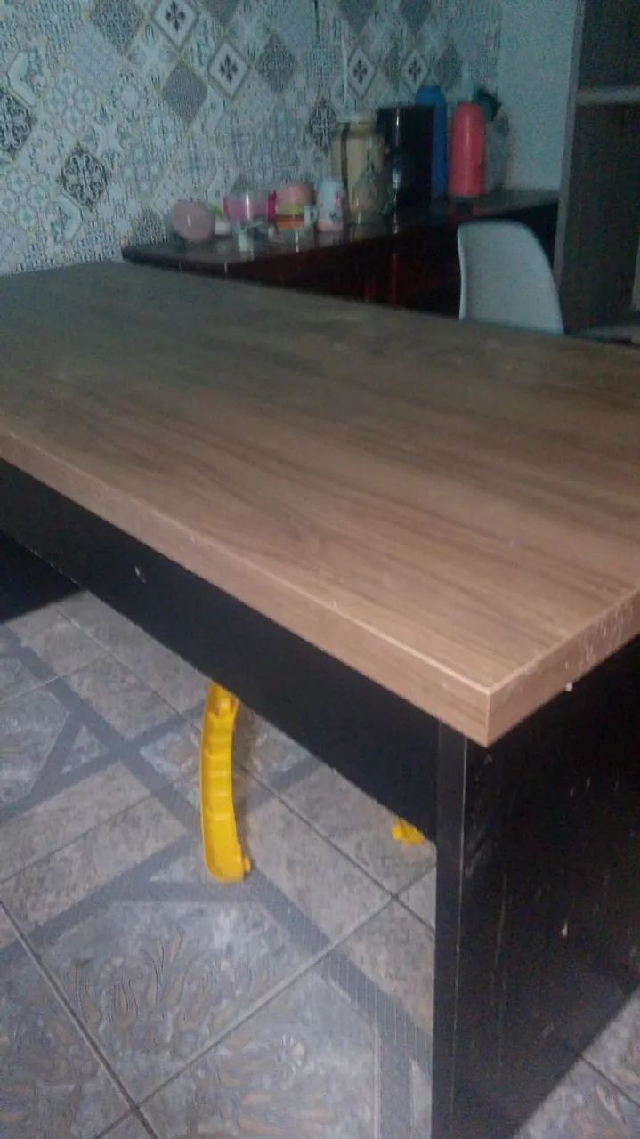 VENDO MESA